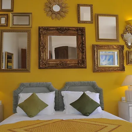 Les Saisons Bed & Breakfast