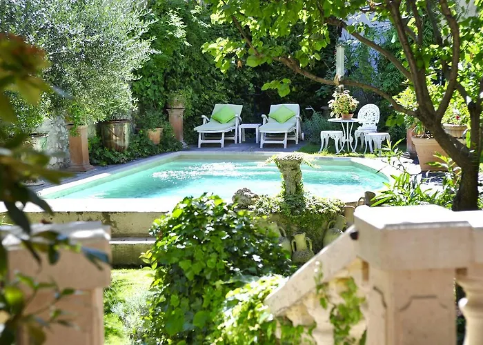 赛森住宿加早餐旅馆 4* 阿维尼翁新城