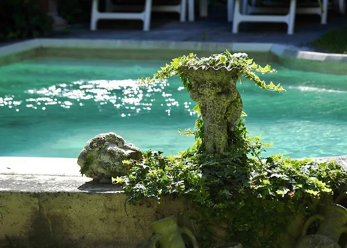 赛森住宿加早餐旅馆 阿维尼翁新城