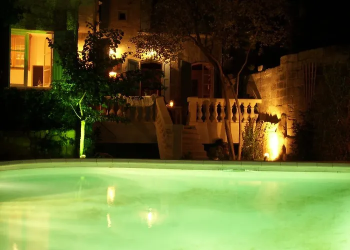 赛森住宿加早餐旅馆 4* 阿维尼翁新城